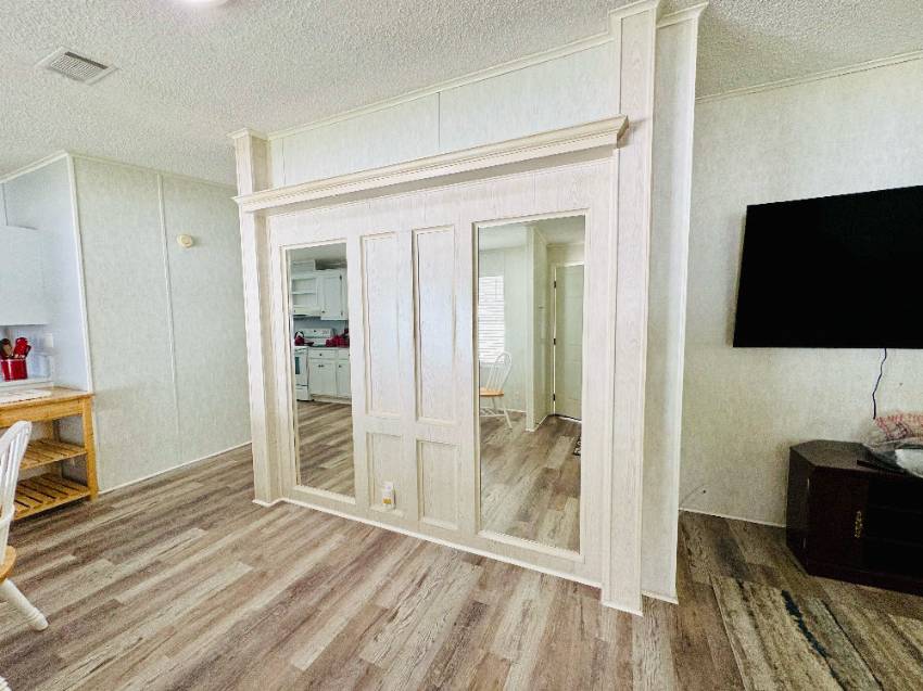 1408 Schalamar Creek Dr. a Lakeland, FL Mobile or Manufactured Home for Sale